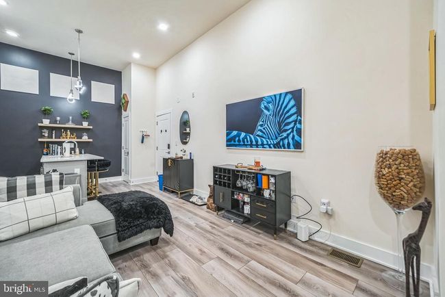 B1 - 1115 N American St, Condo with 1 bedrooms, 1 bathrooms and null parking in PHILADELPHIA PA | Image 9
