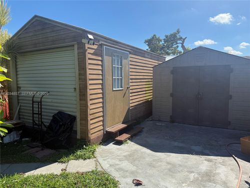 767 Sw 5th Ter, Florida City, FL, 33034-4715 | Card Image