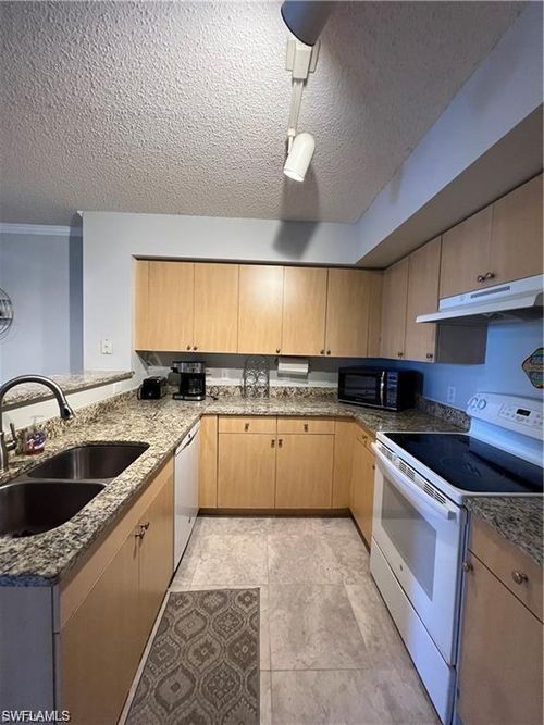 8104-8754 River Homes Ln, BONITA SPRINGS, FL, 34135-4345 | Card Image