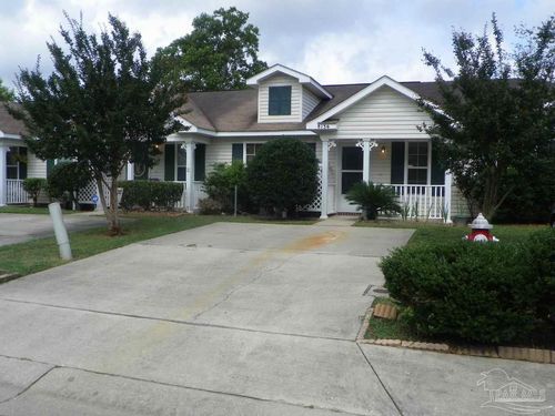 8136 Heirloom Dr, Pensacola, FL, 32514-4102 | Card Image
