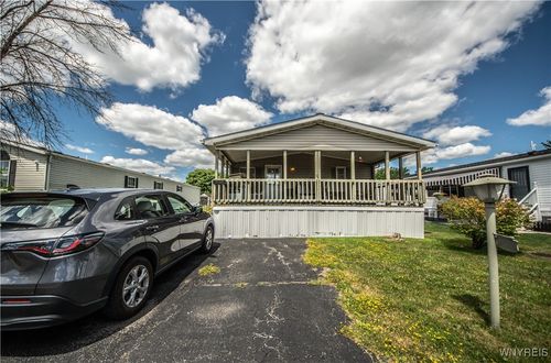 1059 Fernwood Dr, Lockport, NY, 14094-7113 | Card Image
