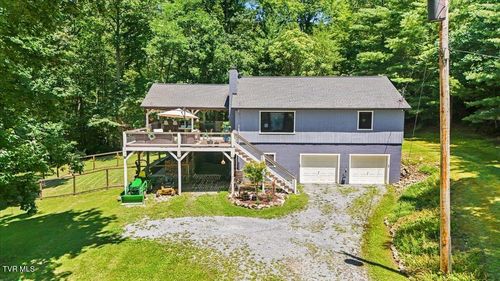 770 Copperhead Rd, Elizabethton, TN, 37643-1912 | Card Image
