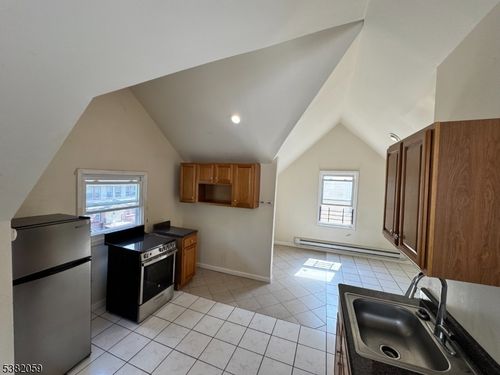 163 Linden Ave, Irvington, NJ, 07111-2522 | Card Image