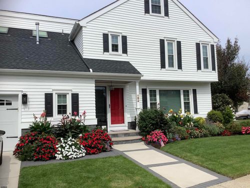 10 Baycrest Dr, MARGATE CITY, NJ, 08402-1604 | Card Image