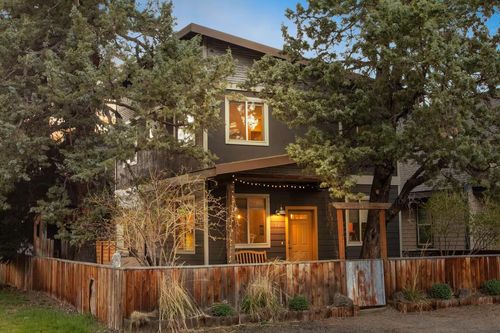 358 S Cedar St, Sisters, OR, 97759-1188 | Card Image