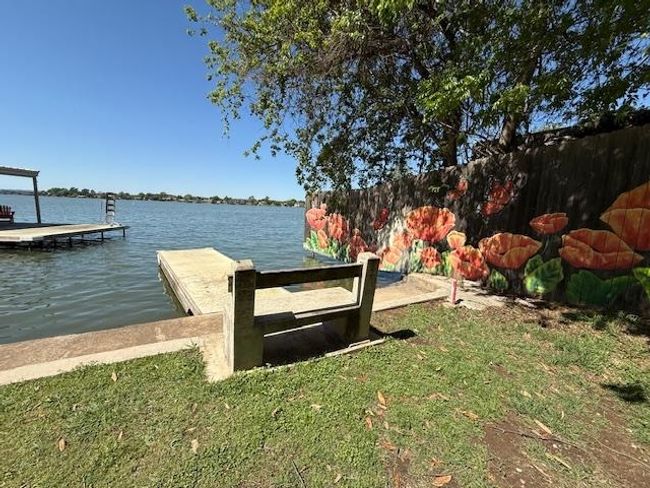 112 Penguin St, House other with 3 bedrooms, 2 bathrooms and null parking in Highland Haven TX | Image 22