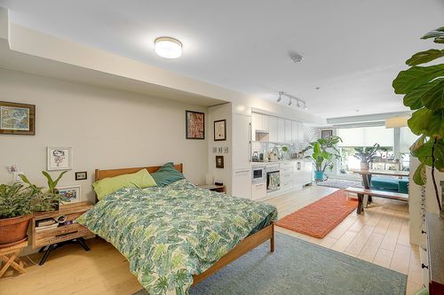 210-2508 Fraser St, Vancouver, BC, V5T3V4 | Card Image