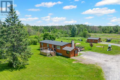 4228 O'Neil Rd, Ashton, ON, K0A1B0 | Card Image