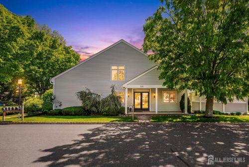 g-53 Winthrop Rd, Monroe, NJ, 08831-7202 | Card Image