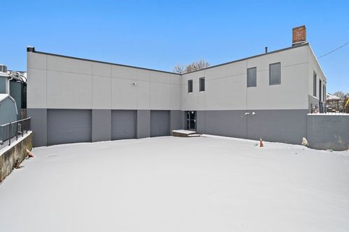 96-90 School St, Quincy, MA, 02169-4922 | Card Image