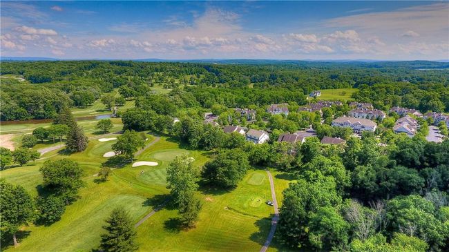 15 High Ridge Ln, Condo with 2 bedrooms, 3 bathrooms and null parking in Middletown NY | Image 25