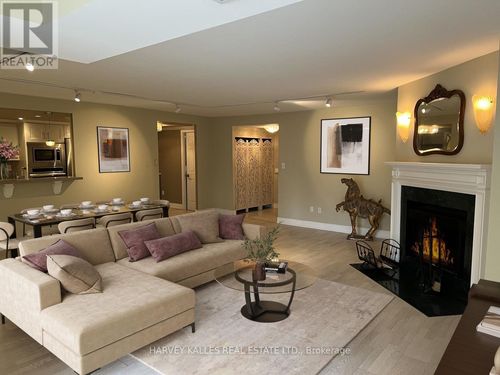 511-225 Davenport Road, Toronto (Annex), ON, M5R3R2 | Card Image