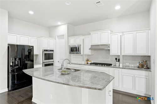 2909 Saint Paul Rivera, Round Rock, TX, 78665-5700 | Card Image