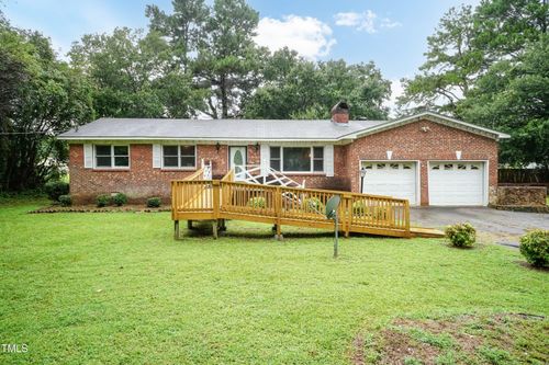 7828 Smith Rd, Apex, NC, 27539-8856 | Card Image
