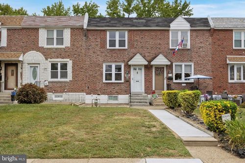 653 Rively Ave, GLENOLDEN, PA, 19036-1016 | Card Image