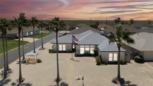 14041 La Blanquilla Dr, Corpus Christi, TX, 78418-6628 | Card Image