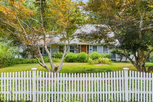 21 Four Mile River Rd, Old Lyme, CT, 06371-1506 | Card Image