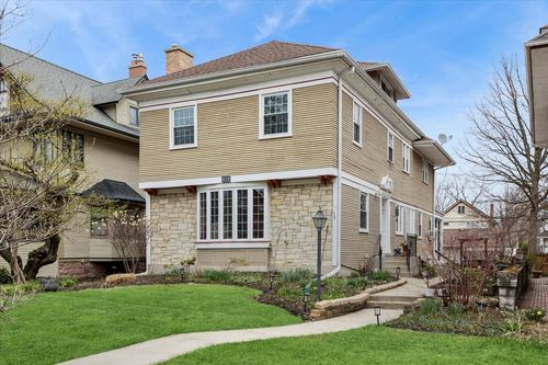 426 N Scoville Ave, Oak Park, IL, 60302-2261 | Card Image