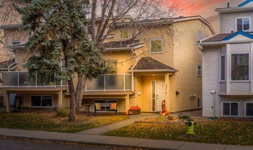 1-2216 29 St Sw, Calgary, AB, T3E2K2 | Card Image