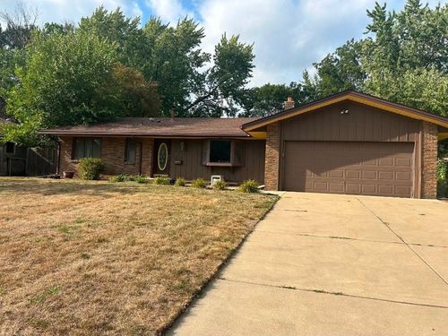 8514 85th St S, Cottage Grove, MN, 55016-4700 | Card Image