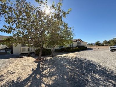 421 Mc Murray Drive, House other with 4 bedrooms, 3 bathrooms and null parking in Pahrump NV | Image 2