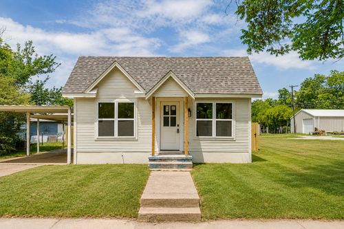 508 Virginia St, Graham, TX, 76450-3123 | Card Image