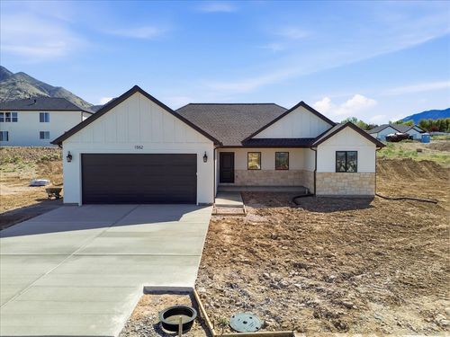 1552 N 250 E, Nephi, UT, 84648-5620 | Card Image