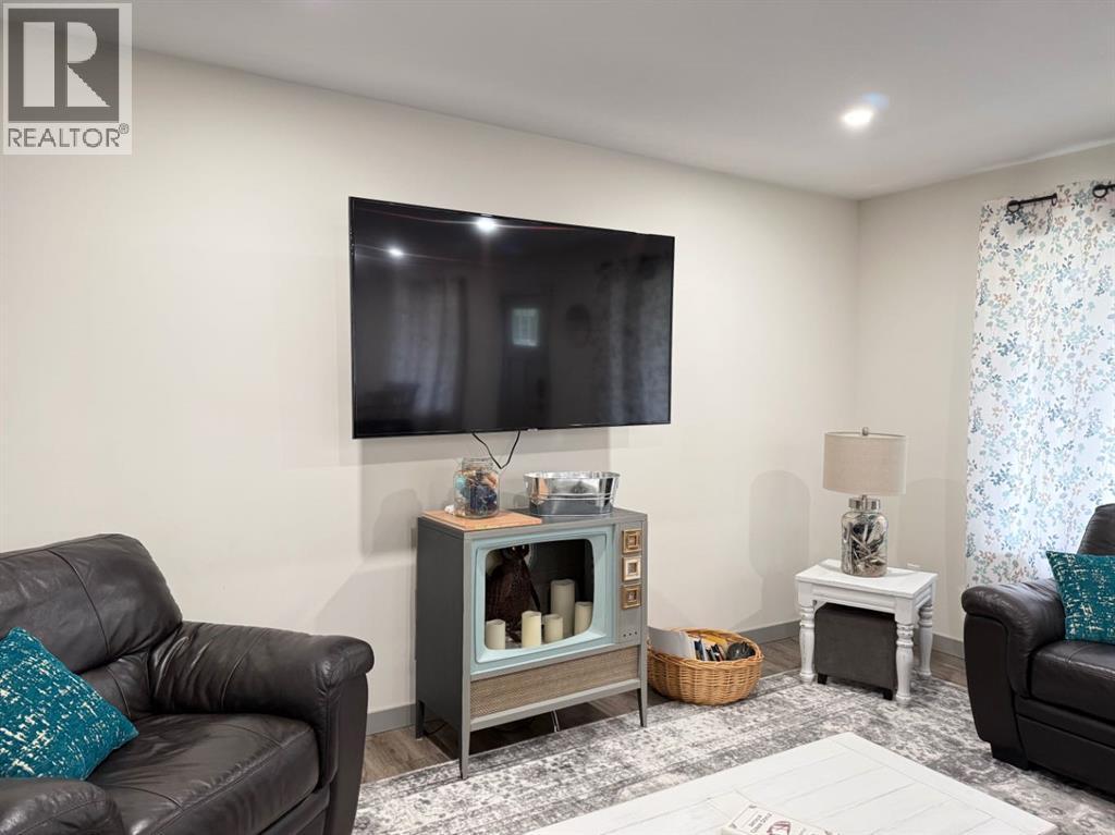 Residential in Lac Des Iles 2