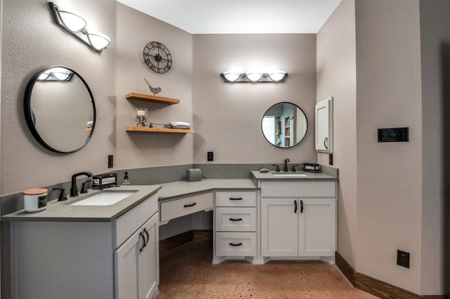 Full bathroom with double vanity | Image 30