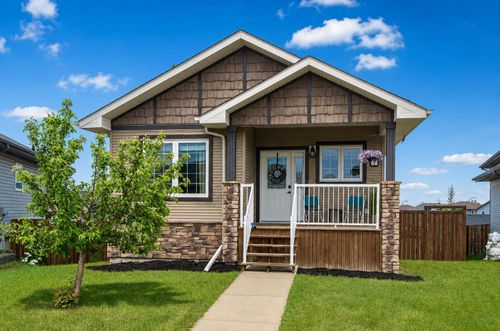 101 Valley Cres, Blackfalds, AB, T4M0J7 | Card Image