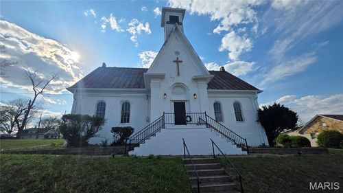 400 N 3rd St, De Soto, MO, 63020-1507 | Card Image