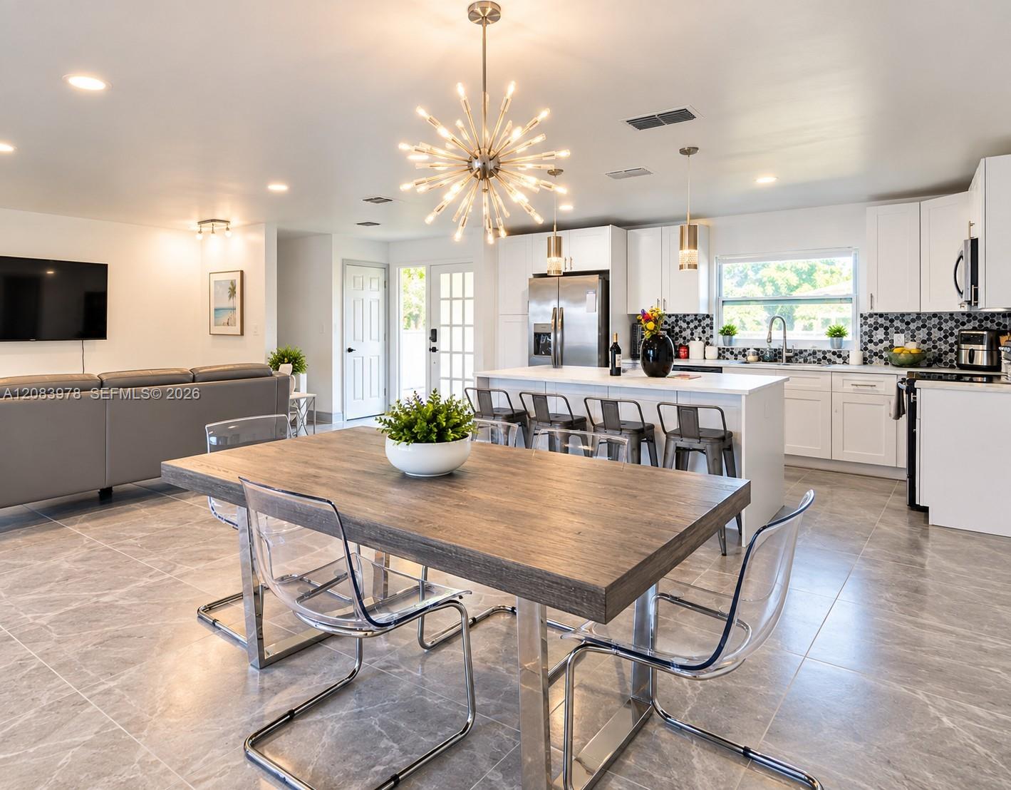 Residential Lease in Cape Coral 4