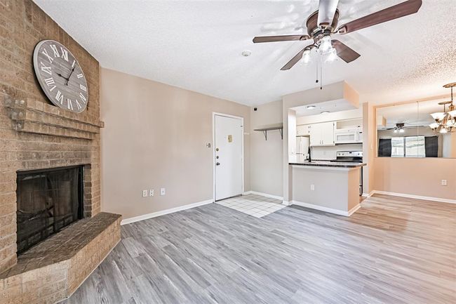 Cozy fireplace | Image 4