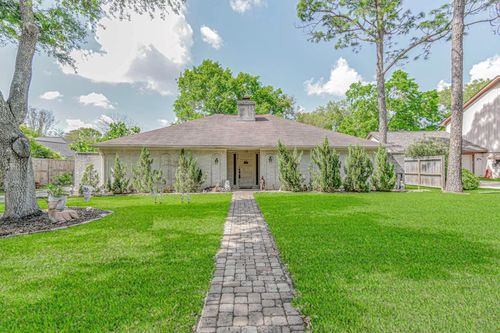 604 Fairway Dr, Richmond, TX, 77469-5013 | Card Image