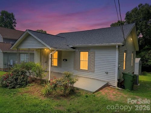 214 Wood St, Mount Holly, NC, 28120-1555 | Card Image