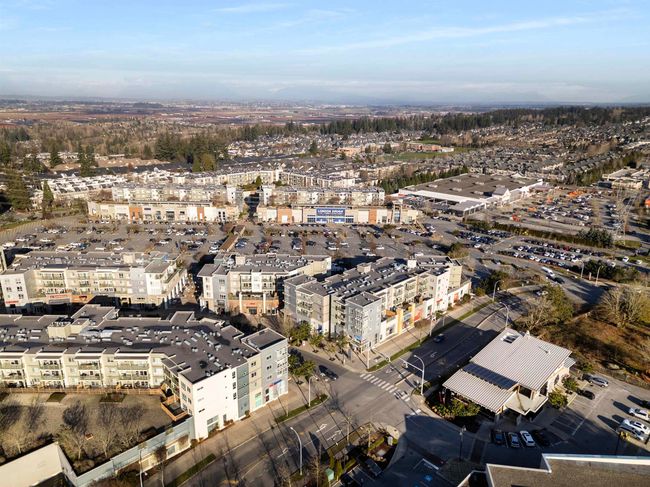 307 - 15795 Croydon Dr, Condo with 1 bedrooms, 1 bathrooms and 1 parking in Surrey BC | Image 28