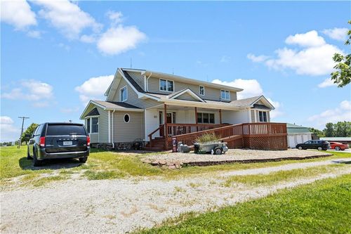 809 Locust St, Ridgeway, MO, 64481-8105 | Card Image