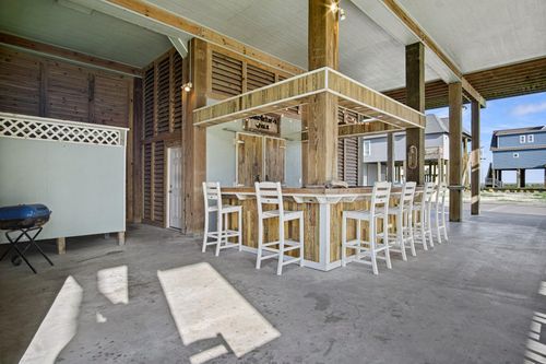 2573 Whitecap, Crystal Beach, TX, 77650 | Card Image