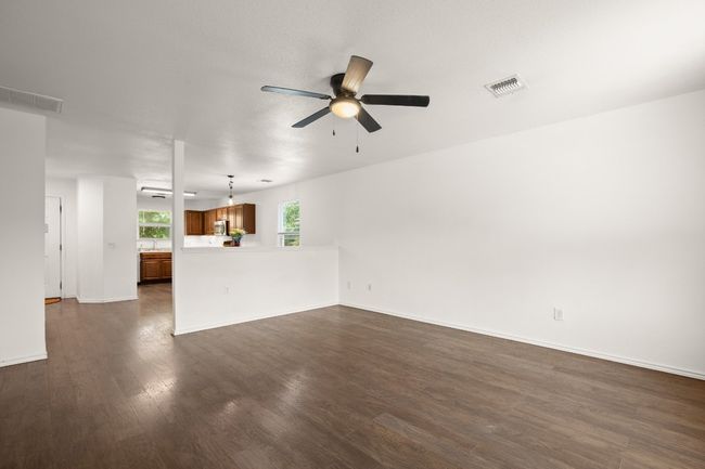 11504 Briarcreek Loop, House other with 3 bedrooms, 3 bathrooms and null parking in Manor TX | Image 10