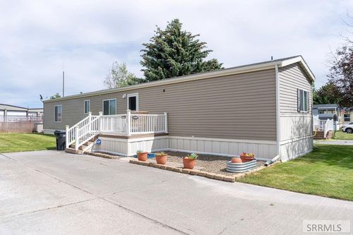 1920 Whispering Pines Dr, Idaho Falls, ID, 83401-1414 | Card Image