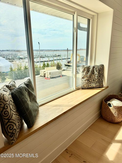 b18-1382 Ocean Ave, Sea Bright, NJ, 07760-2266 | Card Image