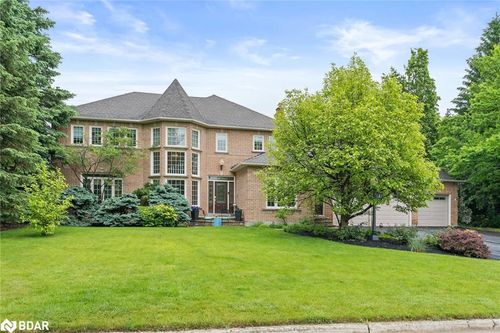 3 Thomas Crt, Glen Williams, ON, L7G5G7 | Card Image