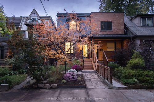46 Morse St, Toronto, ON, M4M2P6 | Card Image
