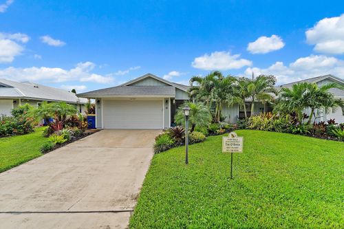 12787 Se Pinehurst Ct, Hobe Sound, FL, 33455-7616 | Card Image