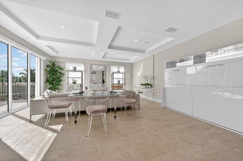 209-41 Sw Seminole St, Stuart, FL, 34994-2177 | Card Image