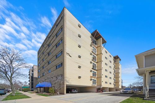 apt-402-314 Lathrop Ave, Forest Park, IL, 60130-1454 | Card Image