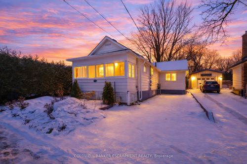 14 Laurine Ave, Guelph, ON, N1E4M9 | Card Image