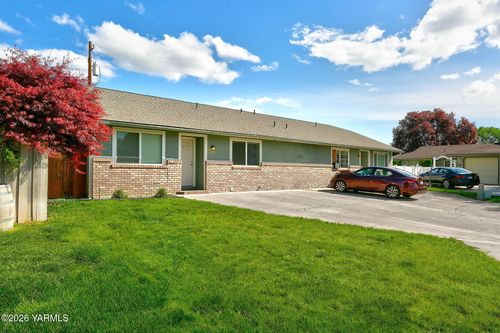1703 Cedar Hills Ct, Yakima, WA, 98902-5794 | Card Image