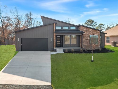 15 Reading Ln, Bella Vista, AR, 72714-4026 | Card Image