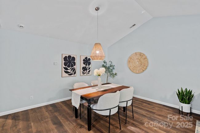 APT-5 - 3308 Selwyn Farms Ln, Condo with 2 bedrooms, 2 bathrooms and null parking in Charlotte NC | Image 15